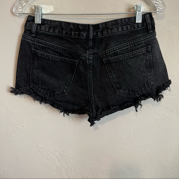 Forever 21 Black Distressed Raw Hem Denim Shorts - Picture 6 of 9